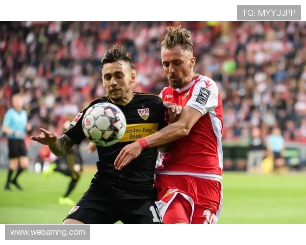 皇冠24500比分足球提供专业的足球比分数据，满足足球爱好者的多样需求